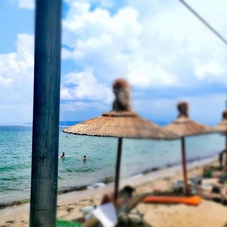 Apartment With 3 Rooms Just 1 Min From The Beach And Free Public Parking Peraia  Екстер'єр фото